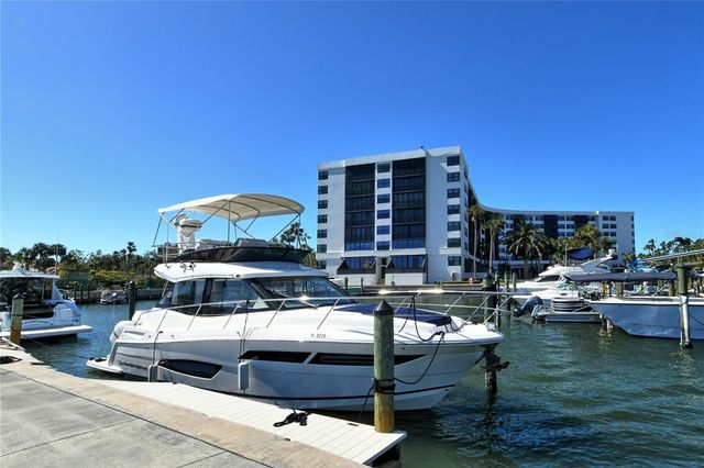 5855 MIDNIGHT PASS ROAD 510, Sarasota, FL 34242