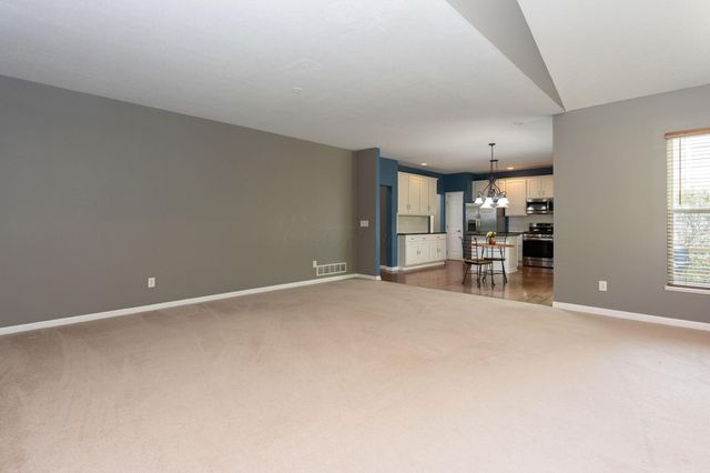 5725 Triplett Square, New Albany, OH 43054