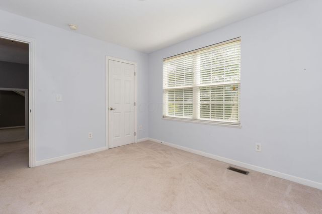 5725 Triplett Square, New Albany, OH 43054