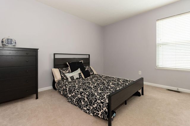 5725 Triplett Square, New Albany, OH 43054