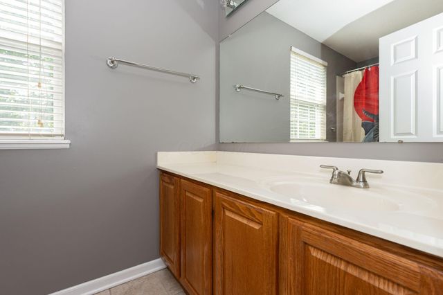 5725 Triplett Square, New Albany, OH 43054