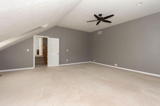 5725 Triplett Square, New Albany, OH 43054
