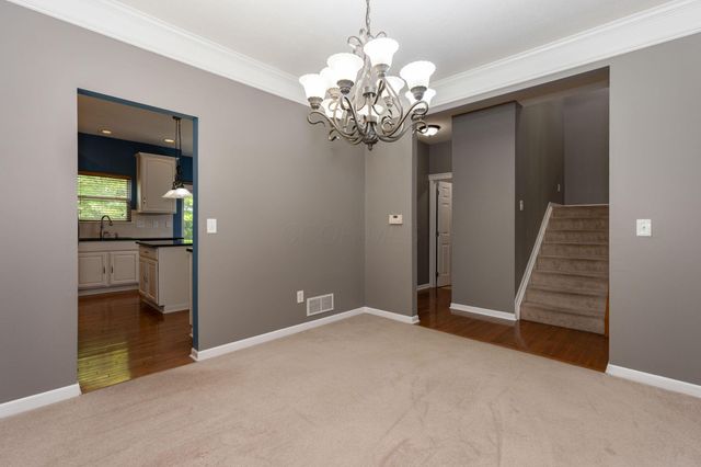 5725 Triplett Square, New Albany, OH 43054