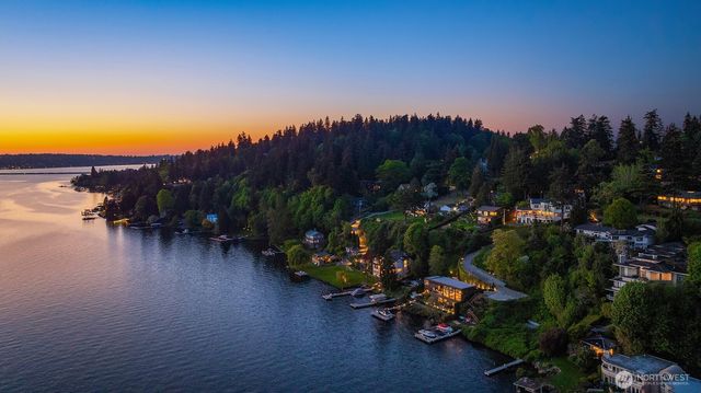 4041 W Mercer Way, Mercer Island, WA 98040