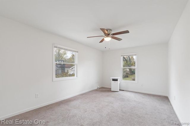 35833 Farragut Avenue, Westland, MI 48186