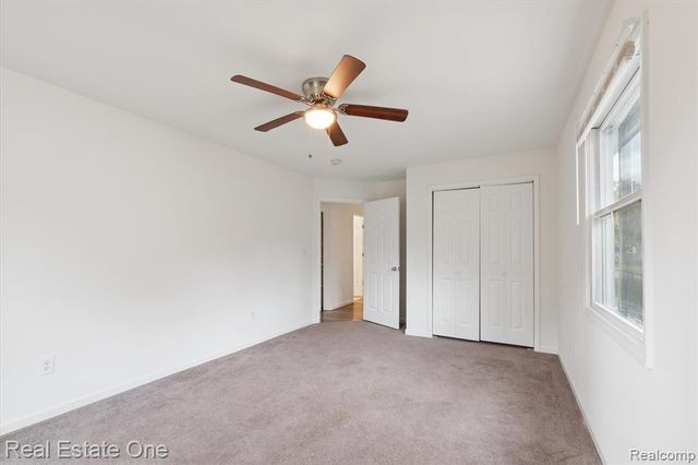 35833 Farragut Avenue, Westland, MI 48186