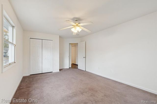 35833 Farragut Avenue, Westland, MI 48186