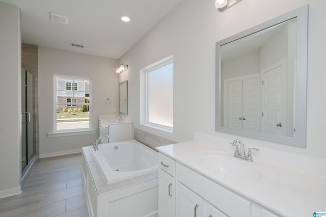 231 RIDGE BOULEVARD, Alabaster, AL 35007