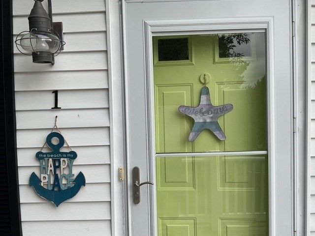 1 Dexter Avenue, Sandwich, MA 02563