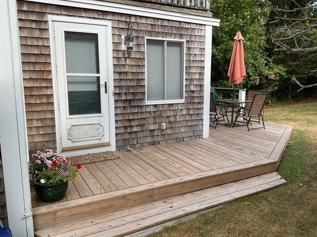1 Dexter Avenue, Sandwich, MA 02563