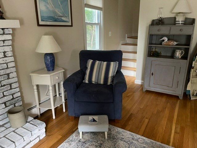 1 Dexter Avenue, Sandwich, MA 02563