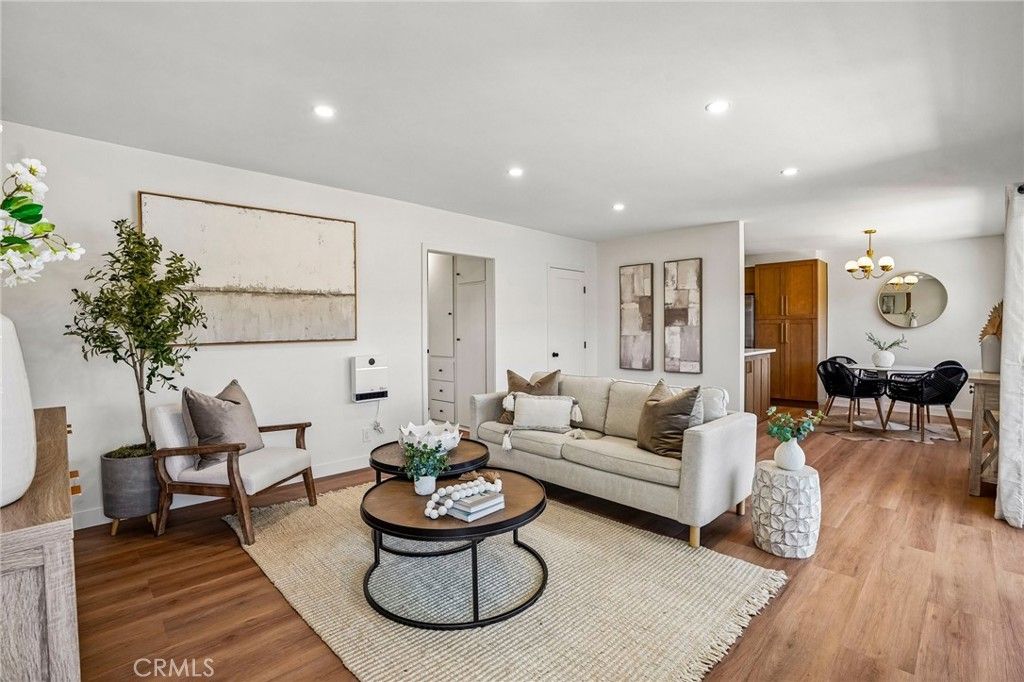 15549 S Budlong Lane 7, Gardena, CA 90247 — photo 2