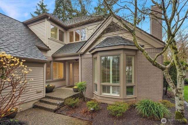 1716 Bellevue Way NE, Bellevue, WA 98004