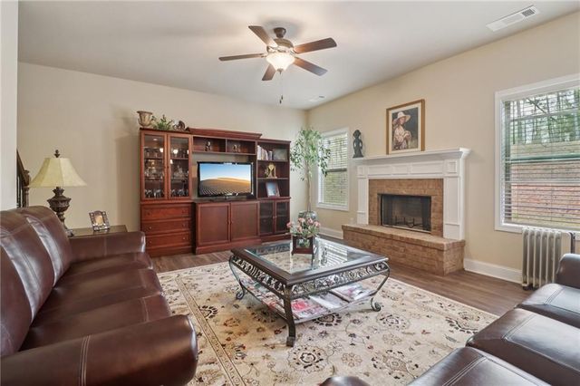 1001 Hartwell Road, Locust Grove, GA 30248
