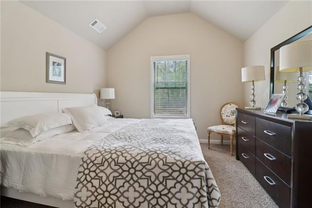 1001 Hartwell Road, Locust Grove, GA 30248