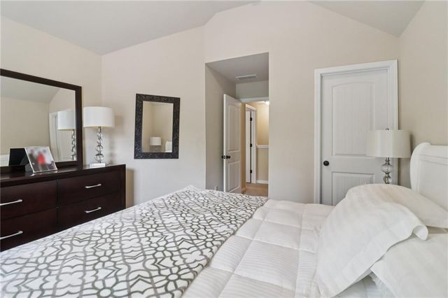 1001 Hartwell Road, Locust Grove, GA 30248