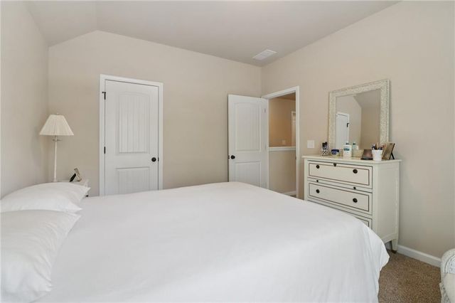 1001 Hartwell Road, Locust Grove, GA 30248