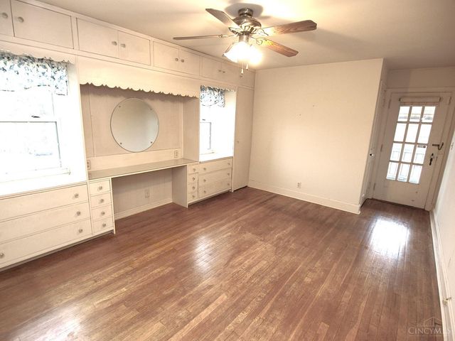 5553 Surrey Avenue, Green Twp, OH 45248