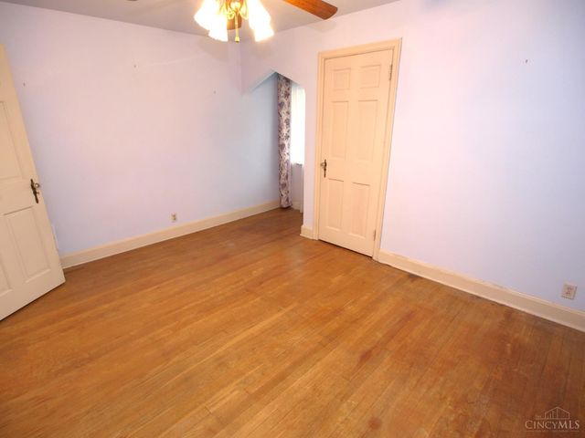 5553 Surrey Avenue, Green Twp, OH 45248