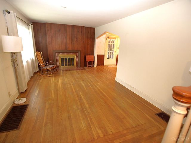 5553 Surrey Avenue, Green Twp, OH 45248