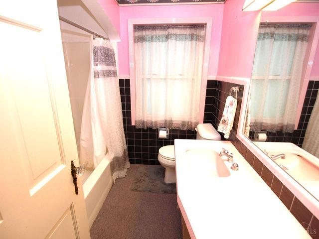 5553 Surrey Avenue, Green Twp, OH 45248