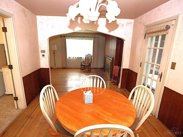 5553 Surrey Avenue, Green Twp, OH 45248