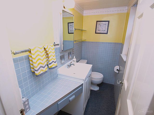 5553 Surrey Avenue, Green Twp, OH 45248