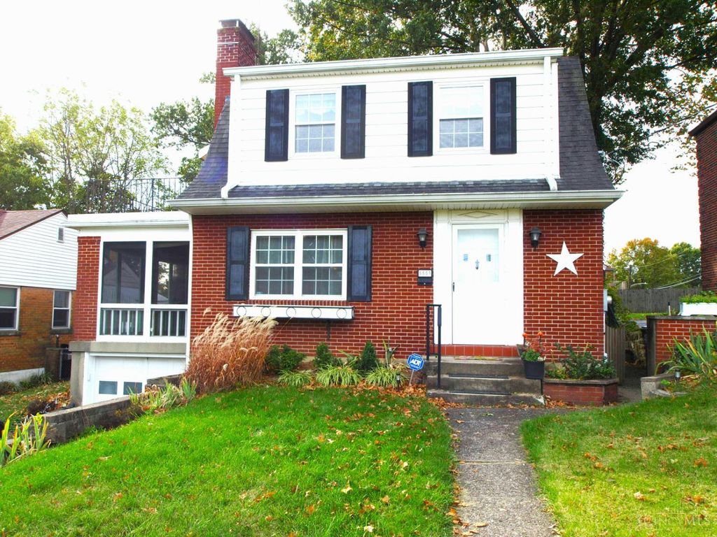 5553 Surrey Avenue, Green Twp, OH 45248