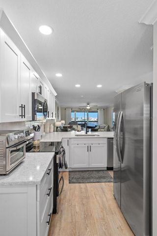 8211 BRENT STREET 843, Port Richey, FL 34668