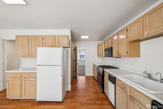 567 Edna Street, San Francisco, CA 94112