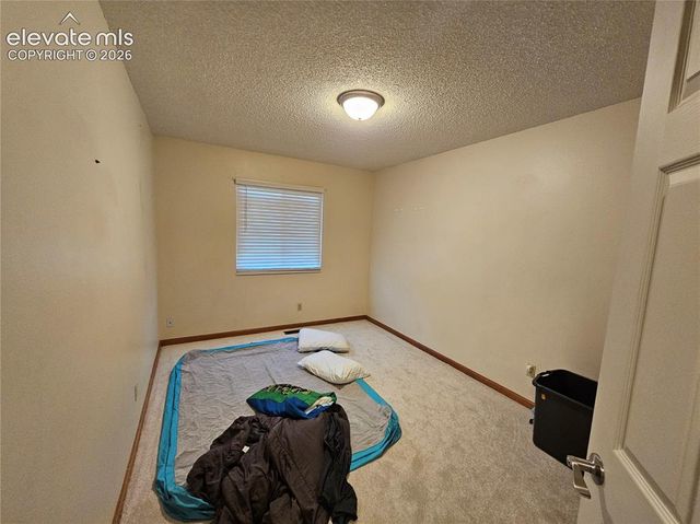 880 Crandall Drive, Colorado Springs, CO 80911