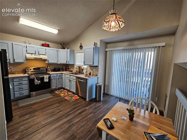 880 Crandall Drive, Colorado Springs, CO 80911