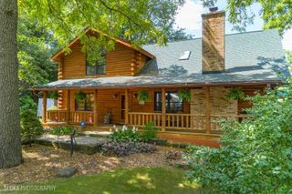 723 N River Road, Algonquin, IL 60102