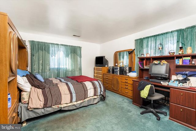 190 ROBBINS-EDINBURG RD, Robbinsville, NJ 08691