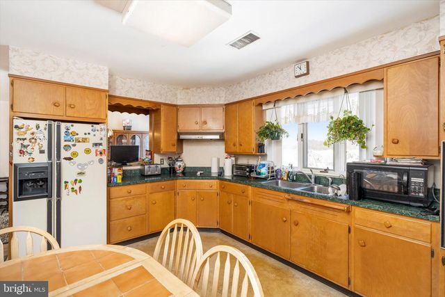 190 ROBBINS-EDINBURG RD, Robbinsville, NJ 08691