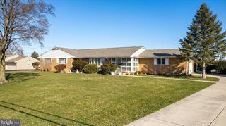 190 ROBBINS-EDINBURG RD, Robbinsville, NJ 08691