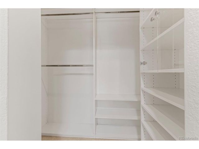 221 Magnolia St, Denver, CO 80220