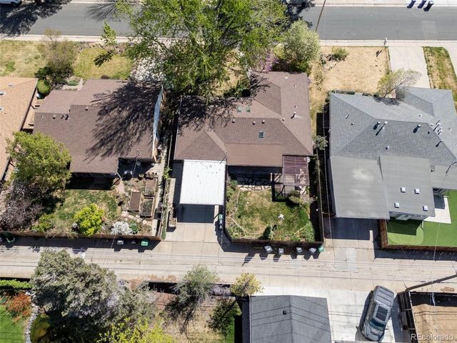 221 Magnolia St, Denver, CO 80220