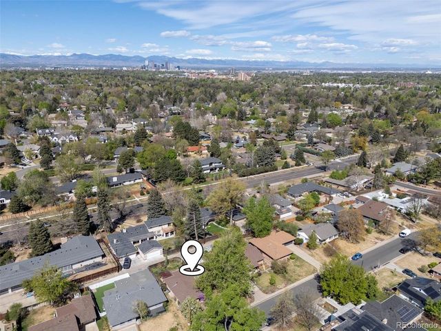 221 Magnolia St, Denver, CO 80220