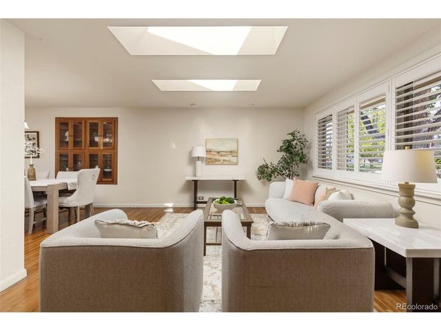 221 Magnolia St, Denver, CO 80220