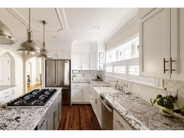 5525 E 17th Avenue Pkwy, Denver, CO 80220