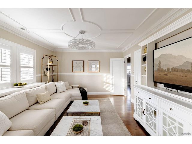 5525 E 17th Avenue Pkwy, Denver, CO 80220