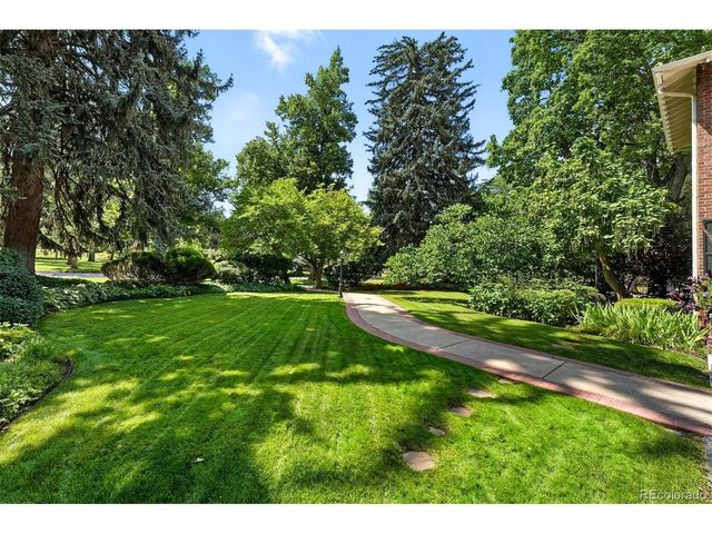 5525 E 17th Avenue Pkwy, Denver, CO 80220