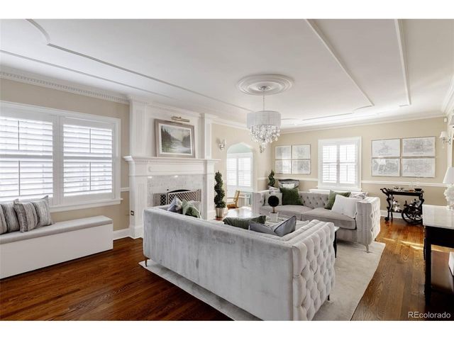 5525 E 17th Avenue Pkwy, Denver, CO 80220