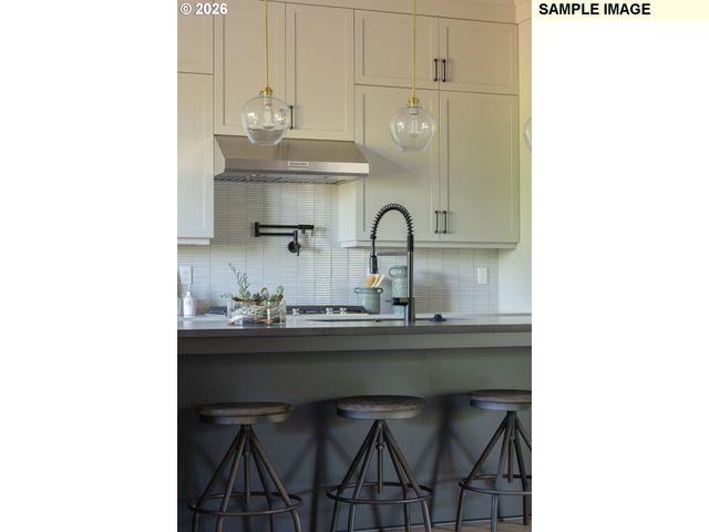 3782 Ridgewood Way, West Linn, OR 97068