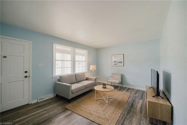 2102 Bothwell Street, Greensboro, NC 27401