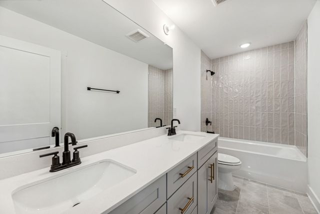 301 Strong Street, Columbia, TN 38401