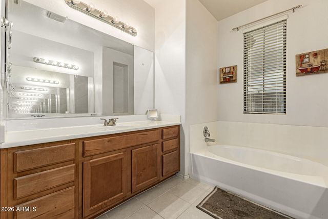 2378 W JAKE Haven, Phoenix, AZ 85085