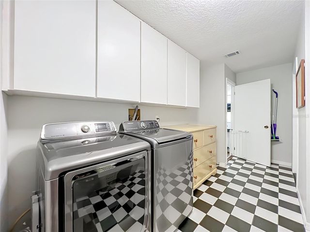 1550 COLUSO DRIVE, Winter Garden, FL 34787
