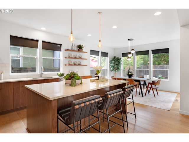 4942 Ne 35TH Ave, Portland, OR 97211
